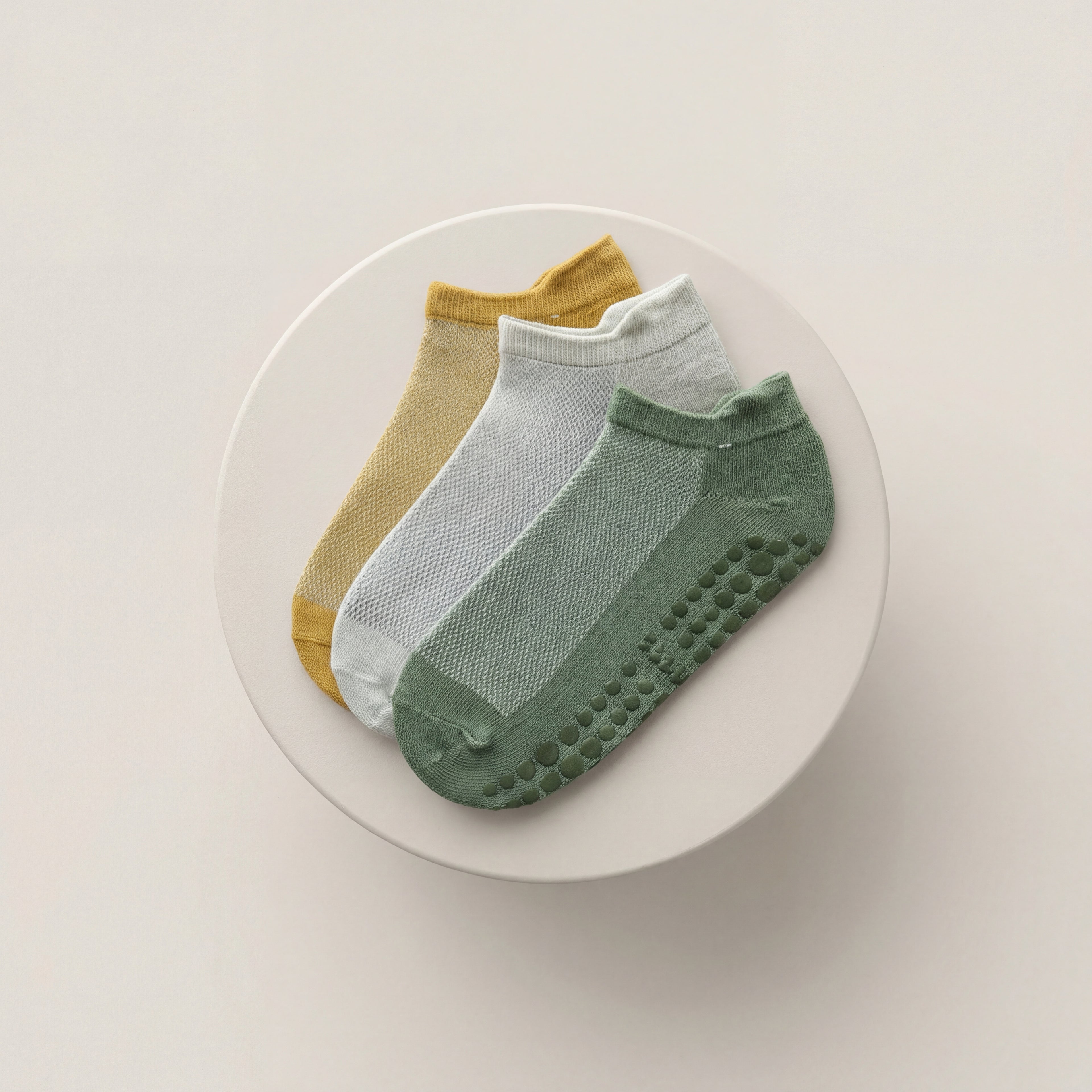 MOVE︱ Pilates Grip Socks 3-Pack