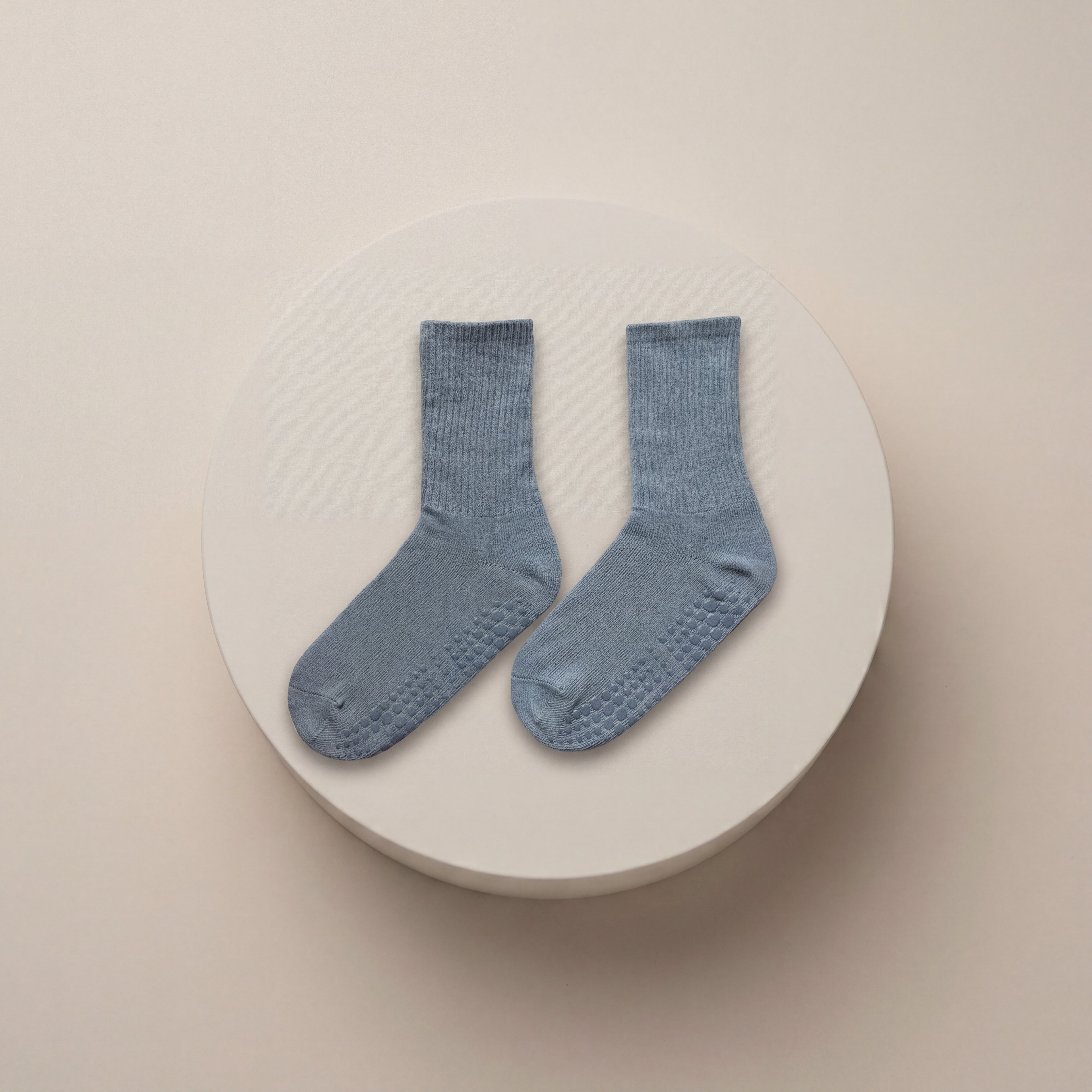 POINT︱ Pilates Grip Socks